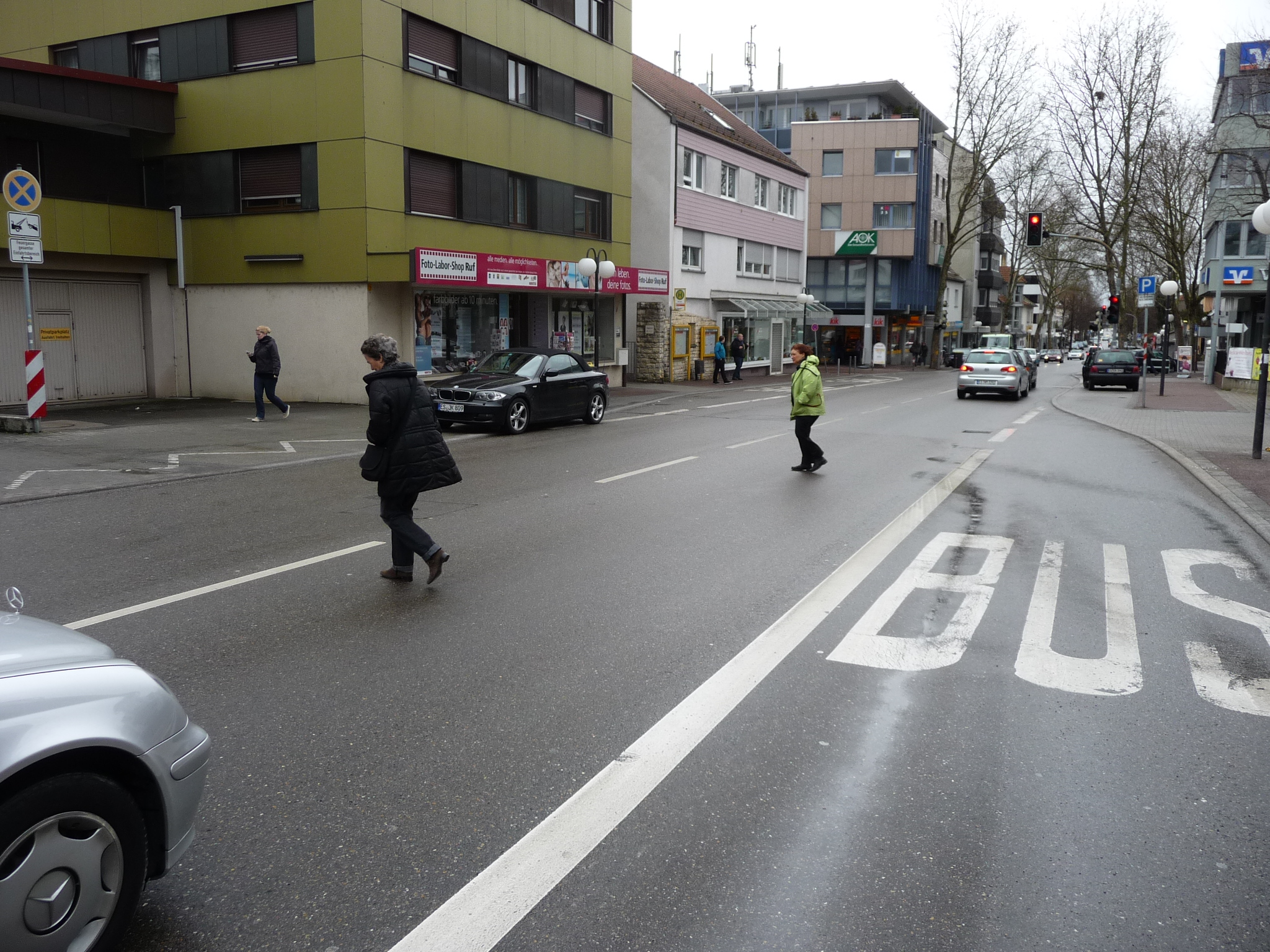 Fußgänger auf Straße
